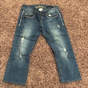 Hydraulic jean capris.